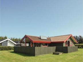 Three-Bedroom Holiday Home in Hjorring
